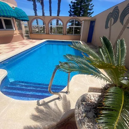 Villa La Marina * La Marina