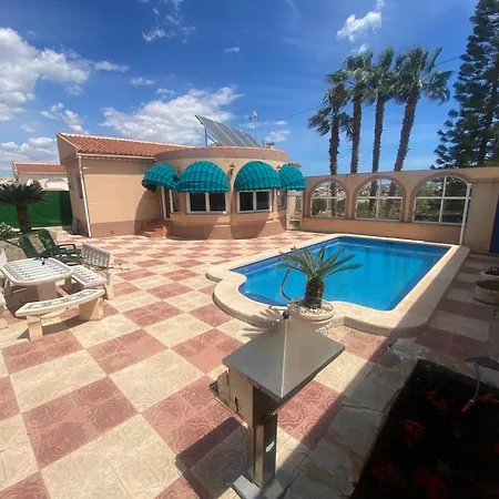 Villa La Marina *
